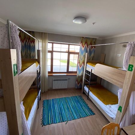 Azimut Hotel Balykchy Kültér fotó
