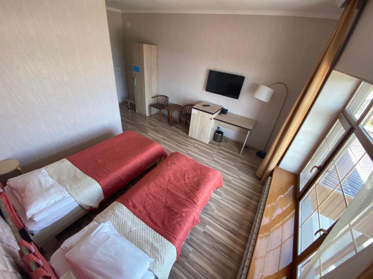 Azimut Hotel Balykchy Kültér fotó