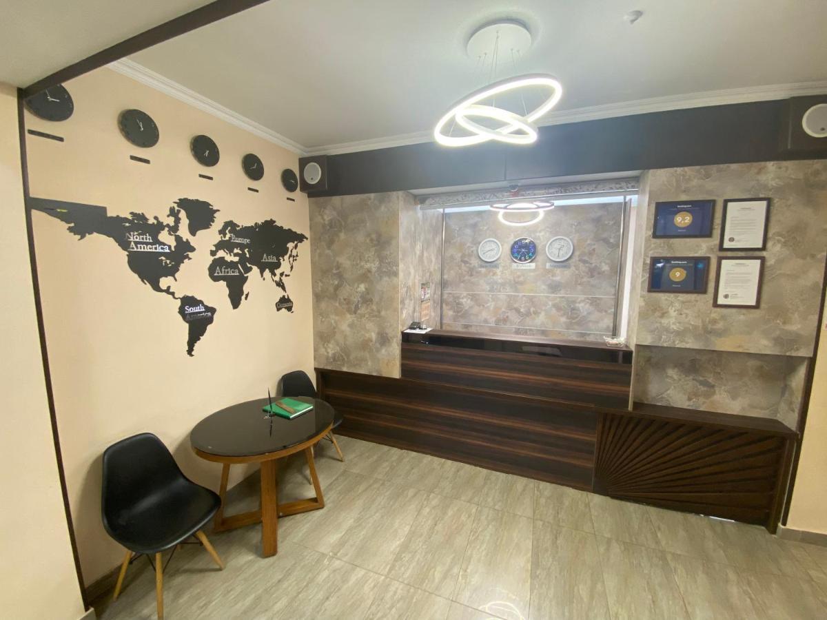 Azimut Hotel Balykchy Kültér fotó