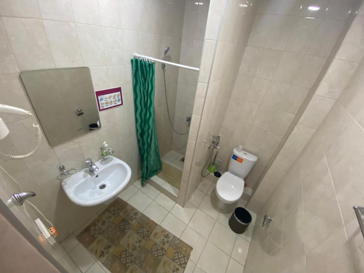 Azimut Hotel Balykchy Kültér fotó