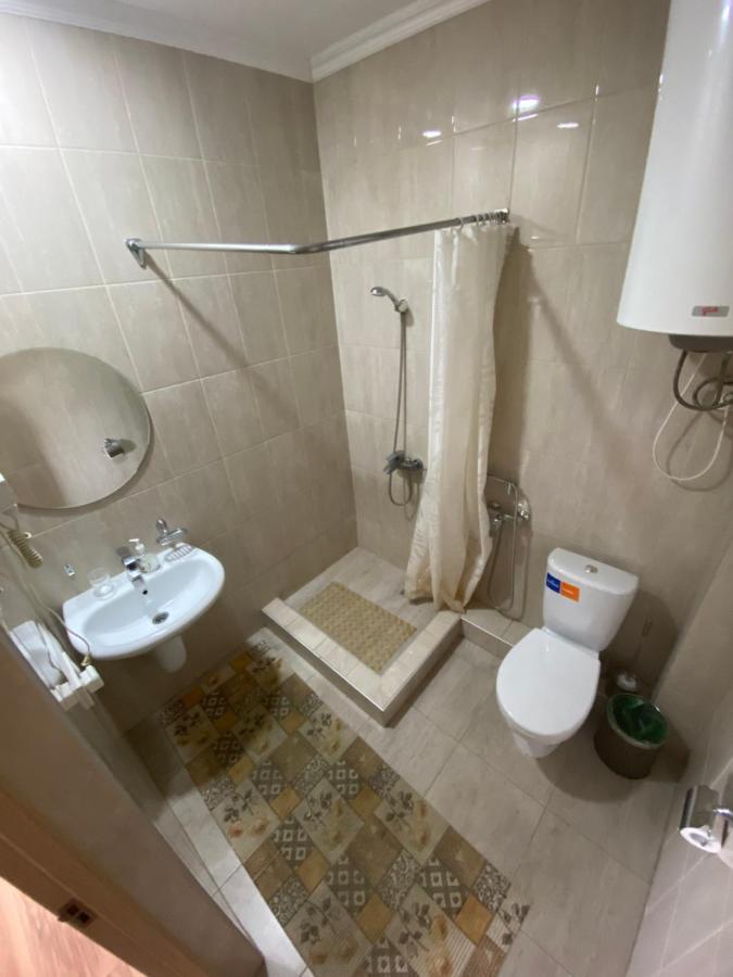 Azimut Hotel Balykchy Kültér fotó